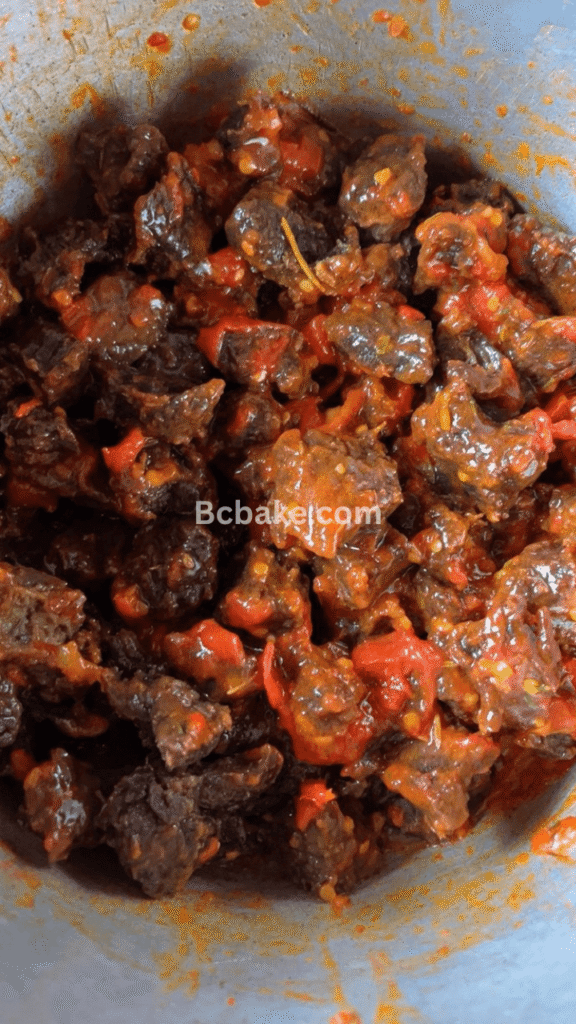 Add the fried beef to the sauce